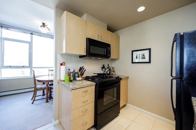 502 - 120 W 16 Th Street, Condo with 2 bedrooms, 2 bathrooms and 2 parking in North Vancouver BC | Image 12