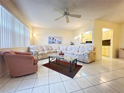 138 - 138 Markham G, Condo with 1 bedrooms, 1 bathrooms and null parking in Deerfield Beach FL | Image 1