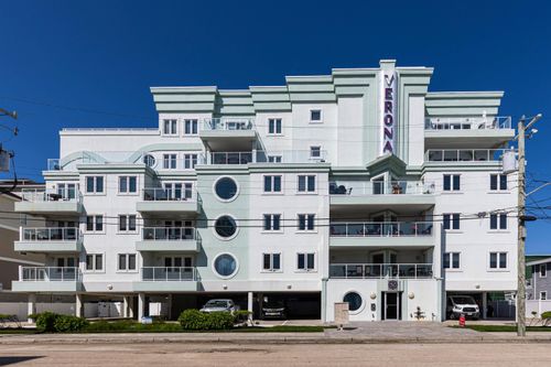 apt-201-407 E Monterey Ave, Wildwood Crest, NJ, 08260-3690 | Card Image