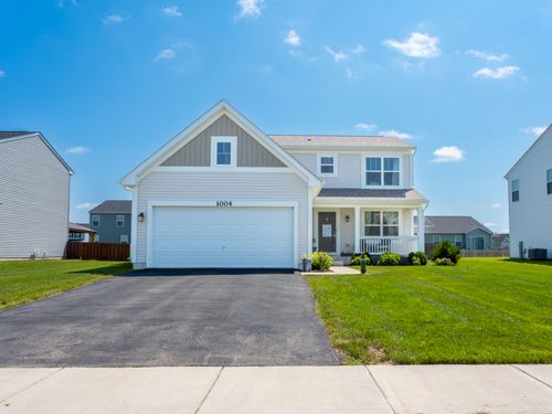 1004 Daniel St, Plano, IL, 60545-5106 | Card Image