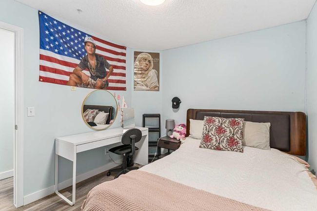 1110 - 2518 Fish Creek Boulevard Sw, Condo with 2 bedrooms, 1 bathrooms and 2 parking in Calgary AB | Image 12