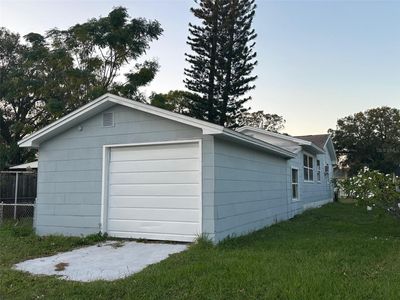 Garage on alley side | Image 3