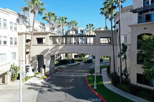 2134 Scholarship, Irvine, CA, 92612-5682 | Card Image