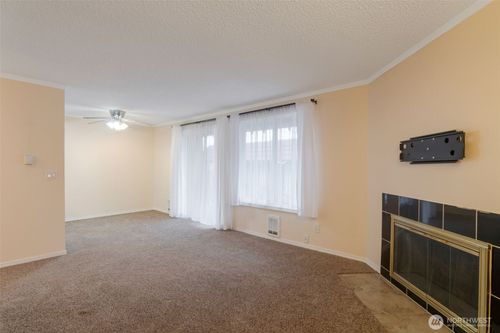 apt-1d-15721 Ne 18th St, Bellevue, WA, 98008-2760 | Card Image