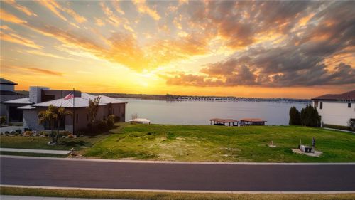 707 Waterfern Trail Dr, AUBURNDALE, FL, 33823-6705 | Card Image