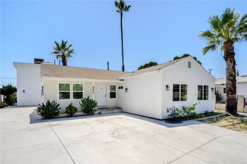 8435 Rincon Ave, Sun Valley, CA, 91352-3849 | Card Image