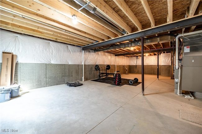 Unfinished below grade area with heating unit | Image 30