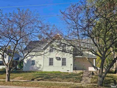 510 2 Nd Street, Home with 0 bedrooms, 0 bathrooms and 3 parking in De Witt IA | Image 2