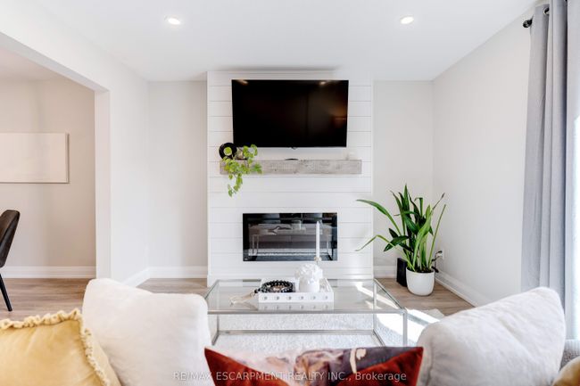 53 - 1115 Paramount Dr, Condo with 3 bedrooms, 2 bathrooms and 1 parking in Stoney Creek ON | Image 11