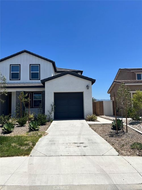 2437 Crater, Rialto, CA, 92377 | Card Image