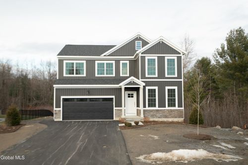 103 Dunning St, Malta, NY, 12020-4406 | Card Image