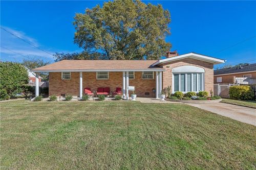 702 Kings View Ct, Hampton, VA, 23669-1326 | Card Image