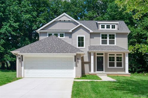 570 W Wildwood Dr, Owosso, MI, 48867-9119 | Card Image