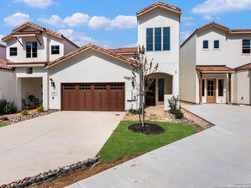 617 Quarry Hts, San Antonio, TX, 78209-2128 | Card Image