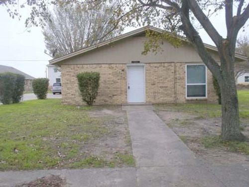 1504 Cardinal Drive, Ennis, TX, 75119 | Card Image