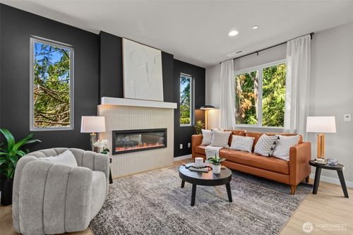 110 169th Place Sw, Bothell, WA, 98012 | Card Image