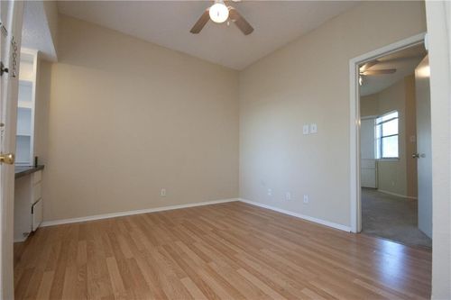apt-302-2818 Nueces St, Austin, TX, 78705-3739 | Card Image