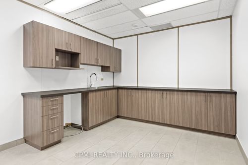 480-112 Kent St, Ottawa, ON, K1A0W8 | Card Image