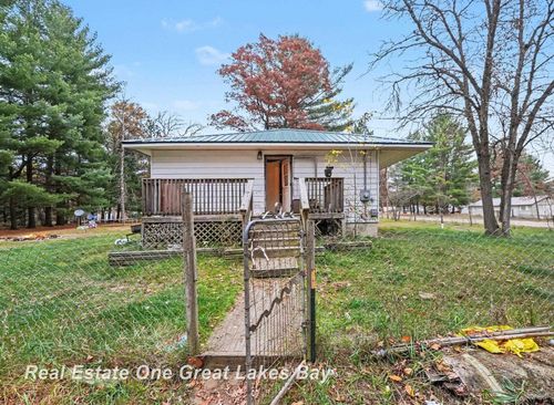 1577 Michael Drive, Mills Township, MI, 48610 | Card Image