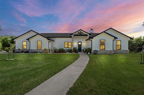 370 Rio Bonito Dr, Robinson, TX, 76706-4800 | Card Image