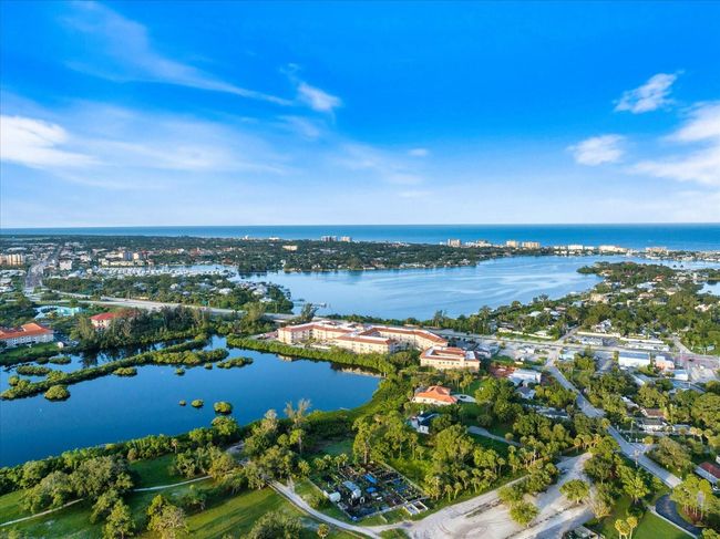 APT-213 - 400 Base Ave E, Condo with 2 bedrooms, 2 bathrooms and null parking in VENICE FL | Image 25