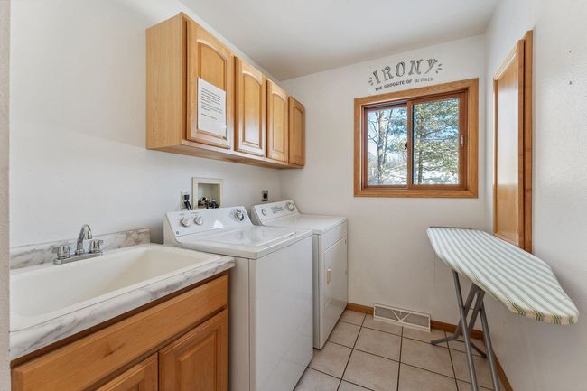180 Cliffside Dr, House other with 3 bedrooms, 2 bathrooms and null parking in Wisconsin Dells WI | Image 16