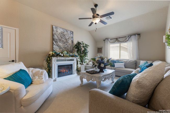 608 Saddlehorn Way, House other with 4 bedrooms, 3 bathrooms and null parking in Cibolo TX | Image 21