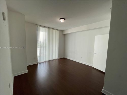 1104-s-79 Sw 12th St, Miami, FL, 33130-5201 | Card Image