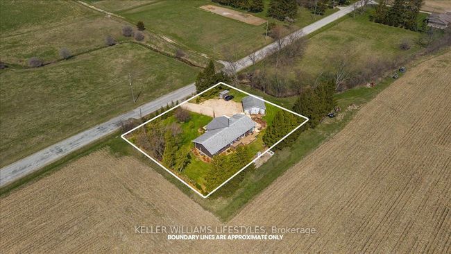 4609 Douglas Line, House other with 4 bedrooms, 2 bathrooms and 5 parking in Town Of Plympton Wyoming ON | Image 44