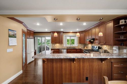 16199 13 Ave, Surrey, BC, V4A6W3 | Card Image