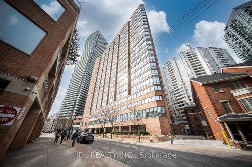 713-1055 Bay St, Toronto, ON, M5S3A3 | Card Image