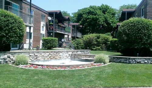 302-6359 Ridge Ave, Chicago, IL, 60660-1039 | Card Image