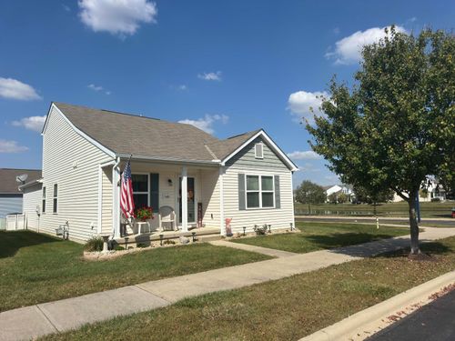 5680 Battle Creek Way, Columbus, OH, 43228-8951 | Card Image