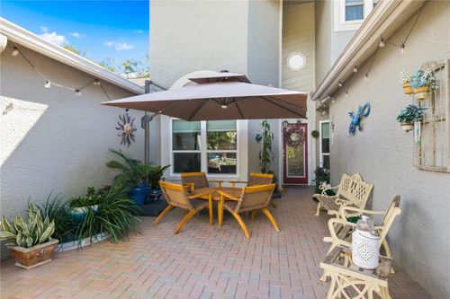 302 Buckingham Pl, PALM HARBOR, FL, 34684-3303 | Card Image