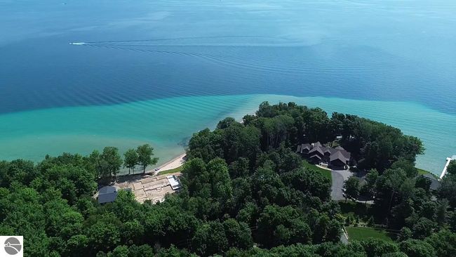 3485 N West Torch Lake Dr, House other with 5 bedrooms, 4 bathrooms and null parking in Kewadin MI | Image 72