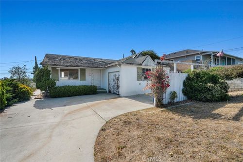 22623 Linda Dr, Torrance, CA, 90505-3207 | Card Image