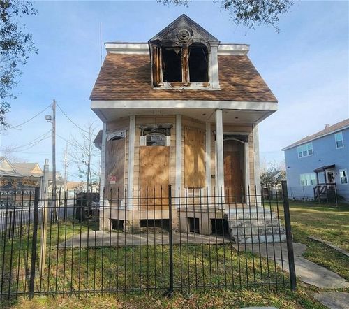 2139 Elysian Fields Avenue, New Orleans, LA, 70117 | Card Image