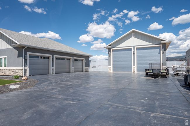 View of garage | Image 104