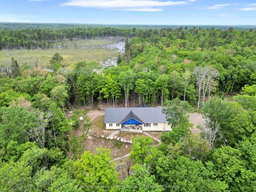 121 Loon Lake Rd, Sundridge, ON, P0A1Z0 | Card Image
