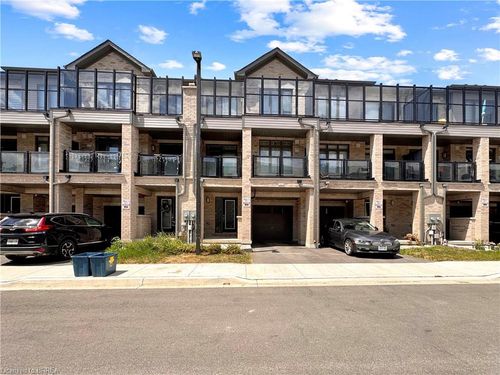 1105-585 Colborne St, Brantford, ON, N3S0K4 | Card Image