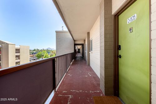 d505-351 E Thomas Rd, Phoenix, AZ, 85012-3240 | Card Image