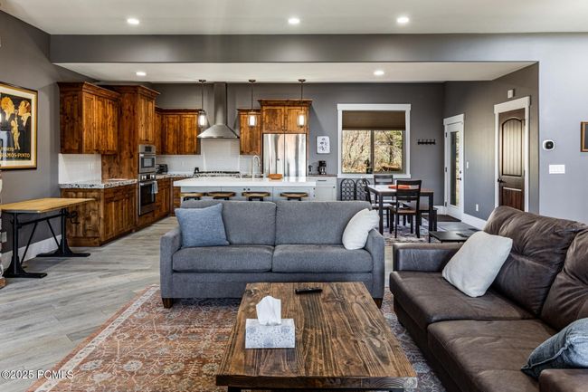 10352 N Sightline Cir, House other with 4 bedrooms, 4 bathrooms and null parking in Hideout UT | Image 8