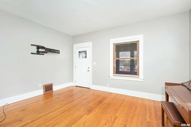 501 E 29 Th Pl, House other with 2 bedrooms, 1 bathrooms and null parking in Davenport IA | Image 10