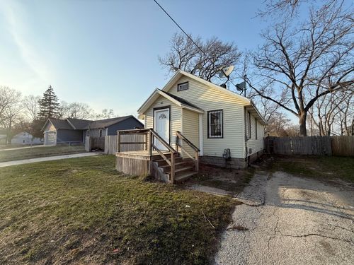 1540 James Ave, Muskegon, MI, 49442-2240 | Card Image