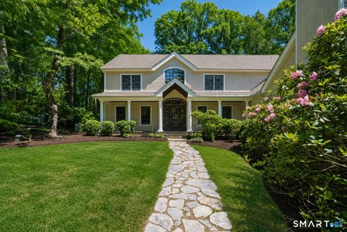 39 Powder Horn Hill Rd, Wilton, CT, 06897-3122 | Card Image