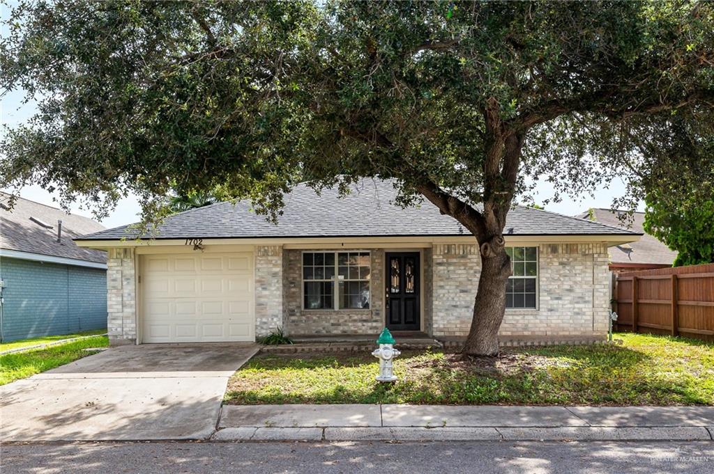 Iowa St, Mission, TX 78572