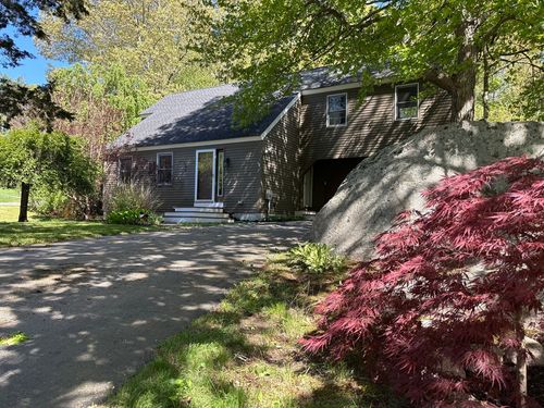 5 Cormier Cir, Milford, MA, 01757-1188 | Card Image