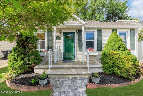 118 Jersey Ave, North Middletown, NJ, 07748-5226 | Card Image