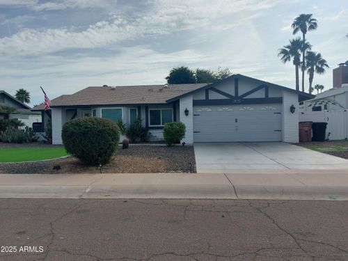 8879 E Friess Dr, Scottsdale, AZ, 85260-7074 | Card Image