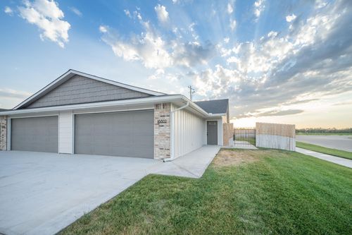16802 W Lawson St, Goddard, KS, 67052 | Card Image